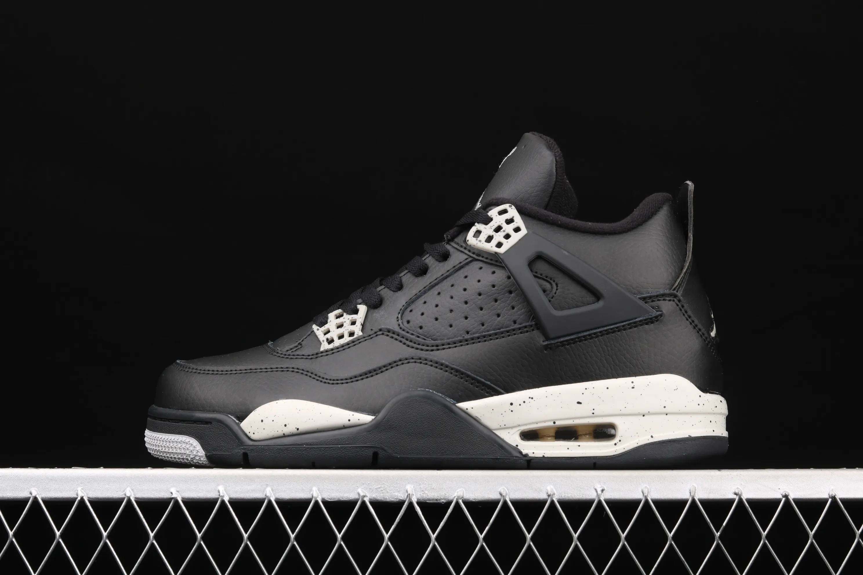 All categories Air Jordan Jordan series basketball shoes Air Jordan 4 G version Air Jordan 4 Retro LS AJ4 Joe 4 splash black and white basketball shoes 314254-003